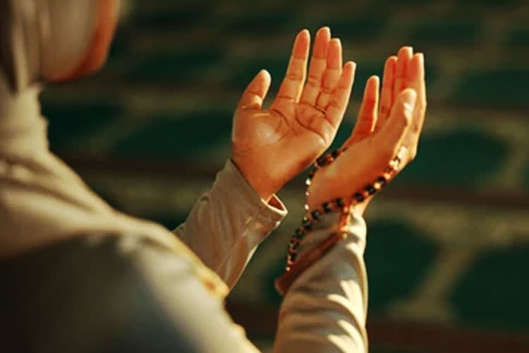 Ahlan Wasahlan Ya Syahru Sa'ban: Ketika Bulan Sya'ban Datang Tanpa Promosi