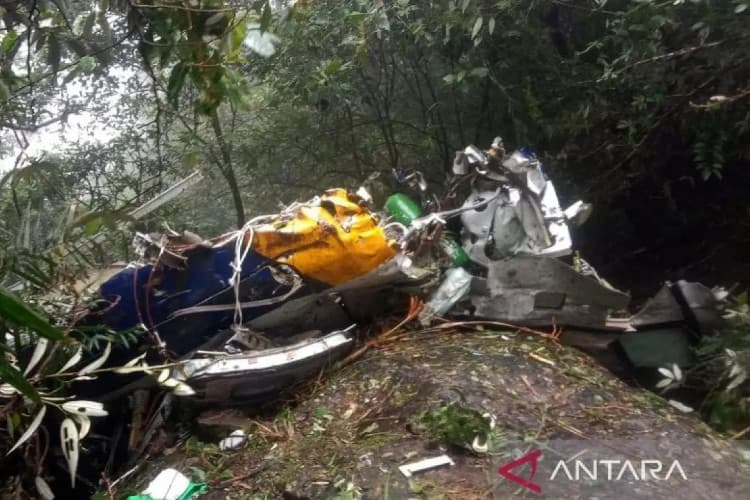 Cuaca Jadi Salah Satu Faktor, KNKT Selidiki Penyebab Jatuhnya Pesawat IAT di Gunung Bulusaraung