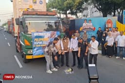 Buka Lamongan Exportiva Season III, Pemkab Lepas Ekspor Perdana Lima Kontainer ke Pasar Global
